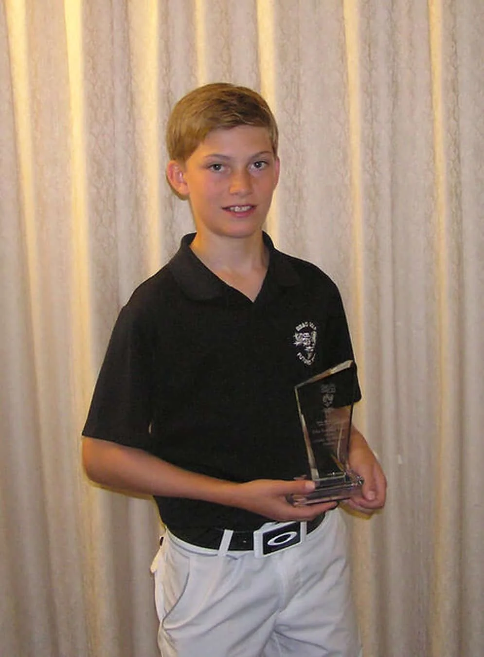 compressed_Henley U12