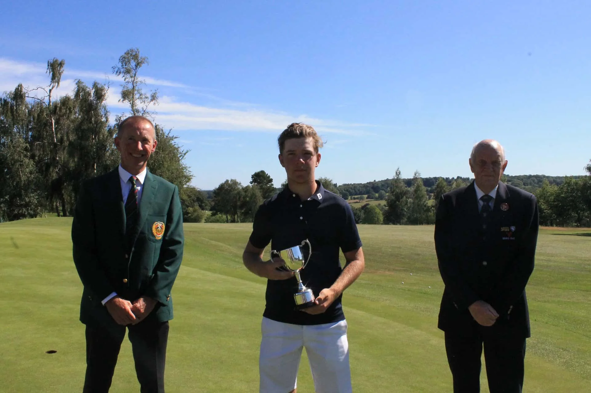 Jack Lee wins The Douglas Johns