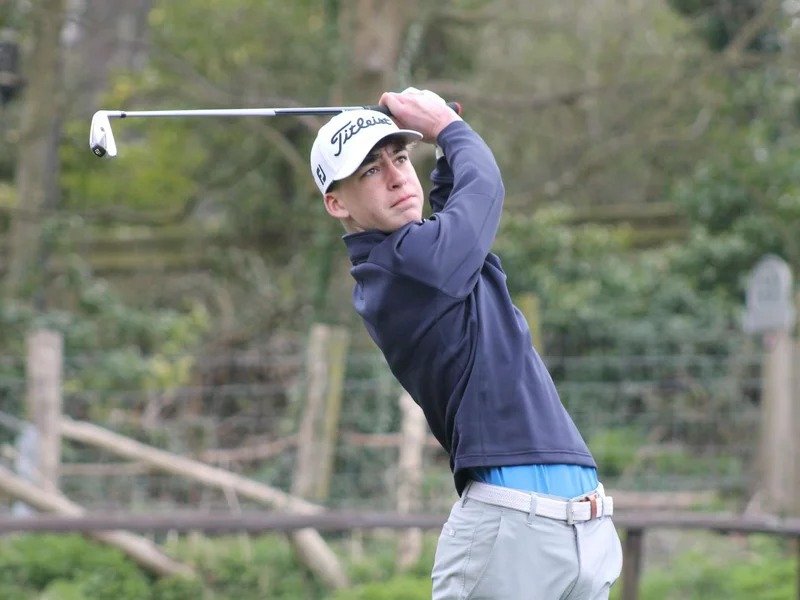 Freddie wins at Ellesborough